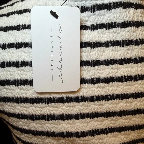 NWT - American Threads Women’s Sleeveless Top. Black/White Stripe. Size S - Picture 5 of 6